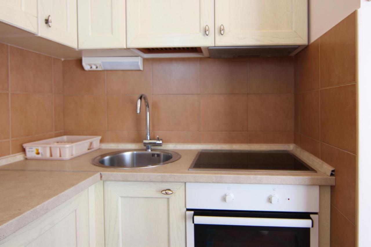 Lux M & A Apartments بودفا المظهر الخارجي الصورة
